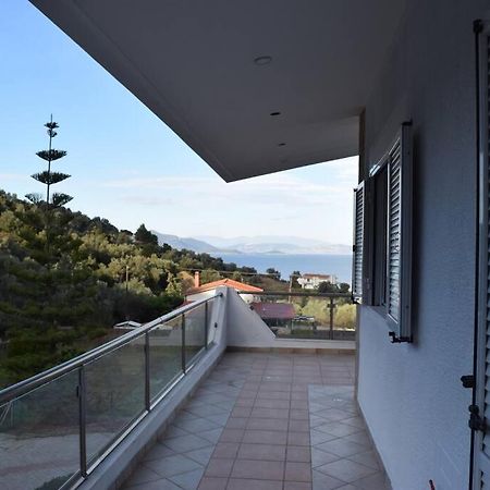 דירות נאוס פירגוס Ολόκληρος Όροφος Αγροτική Οικία מראה חיצוני תמונה